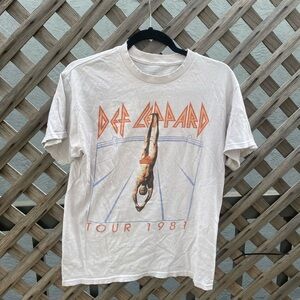 Def Leppard Tour 1981 Graphic T-Shirt